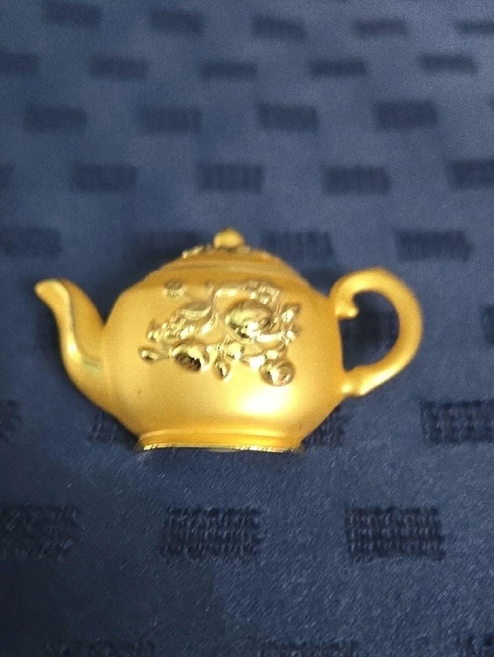 Brooch Gold Floral Teapot